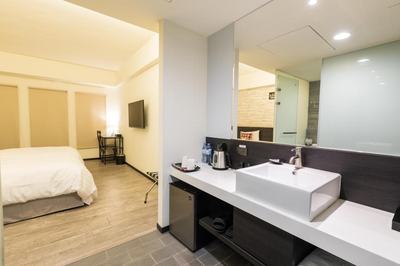 Home Rest Hotel Taitung Экстерьер фото